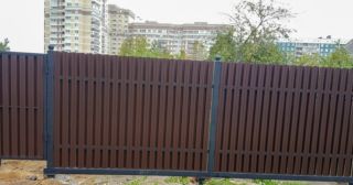 Купить распашные ворота из штакетника Чапаевск, цена от 2772 руб.